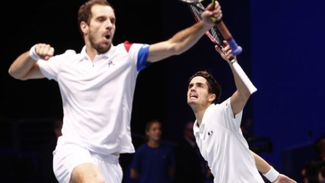 359740_aptopix_france_tennis_davis_cup_final_10304 2ed01171fb624cb181ef84bf105ff093 676x458.jpg