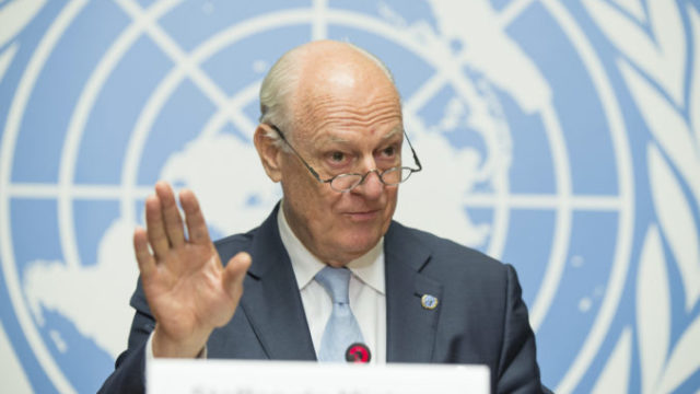 359886_staffan de mistura 676x436.jpg