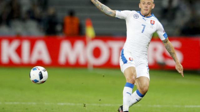 360381_correction_soccer_euro_2016_russia_slovakia 8d9fc48df6a24146973f84ee13e8d0c7 676x484.jpeg