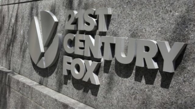 360613_comcast_fox_11503 2379bb17bc5e4fed826f6d3a76d341d7 676x351.jpg