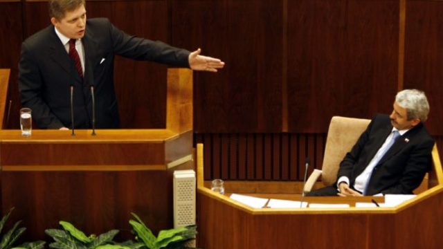 360756_robert fico mikulas dzurinda 676x444.jpg