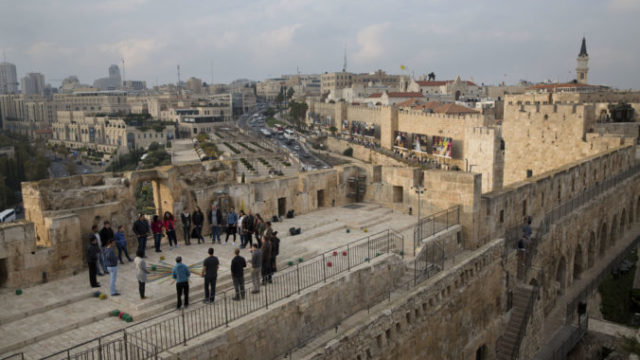360758_trump_jerusalem_46595 81f0701cfde94d429dcabfbe965aca8e 676x451.jpg
