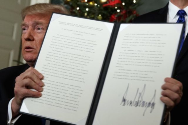 360891_trump_jerusalem_recognition_72635 15c227da681541eca5dbbce1c4ea22a5 676x450.jpg