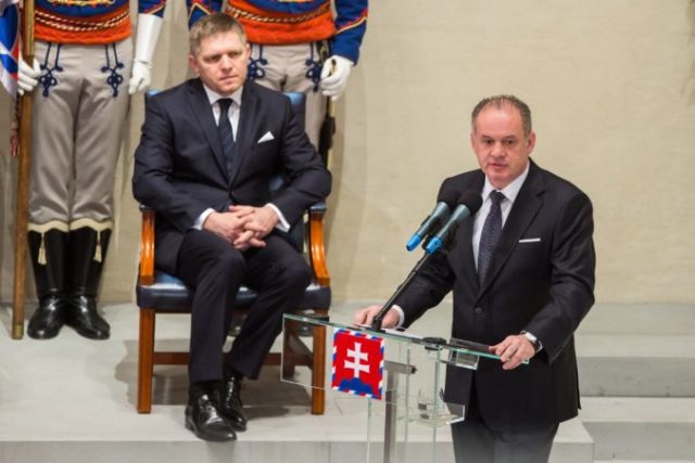 361071_robert fico andrej kiska 676x451.jpg