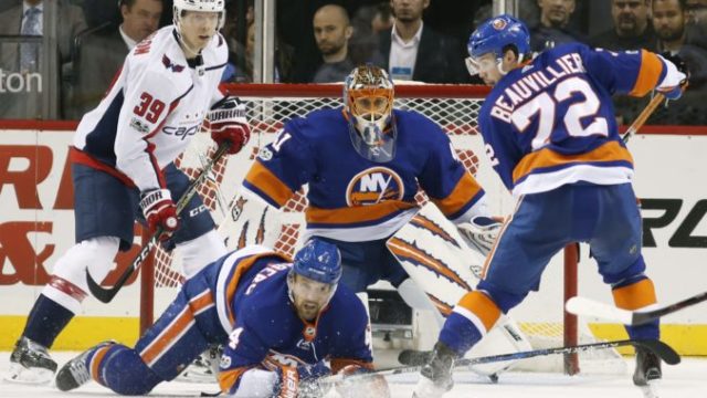 361435_capitals_islanders_hockey_58124 b1193a0fc02c47098379aaa5889daa6d 676x461.jpg