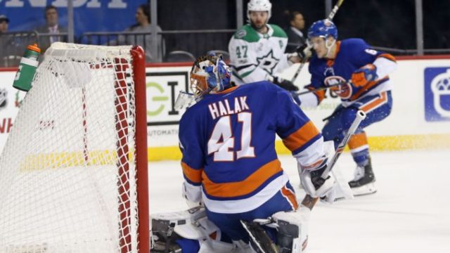 361661_jaroslav halak 676x487.jpg