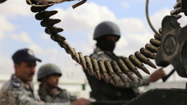 361753_aptopix_jordan_syria_31024 462484eb1e8845c2bc5a8954007c65f6 676x451.jpg