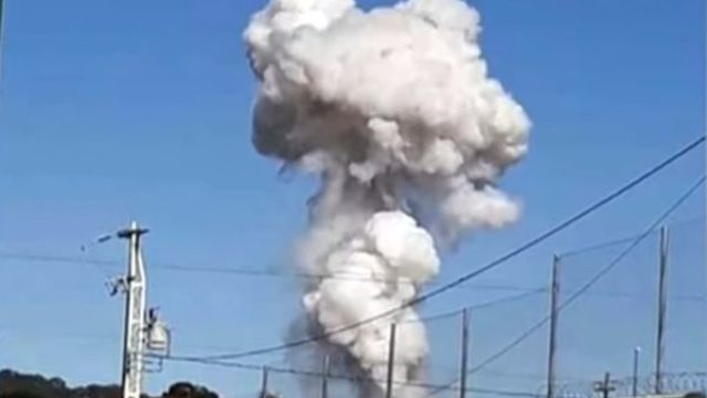 361849_explozia.jpg