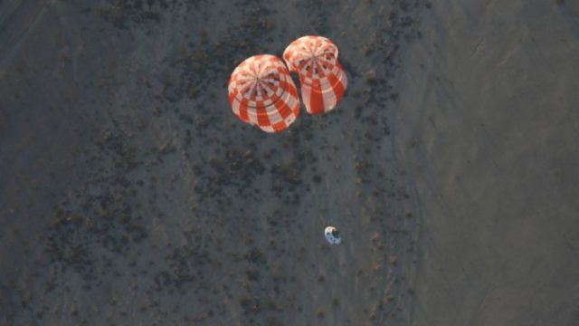 361865_nasa_spacecraft_parachute_test_98374 b8cb927d07e449f5a1571132707bbb46 676x406.jpg