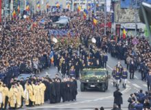 361891_aptopix_romania_kings_funeral_75971 6f5bb1fbdd8d40cdbcb7ad1701573ae9 676x493.jpg
