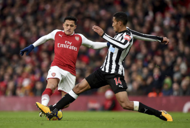 361896_britain_soccer_premier_league_35641 ee53be2548cd4aa284ad24fcdacbf7db 676x455.jpg