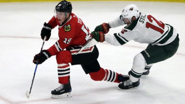362001_jonathan toews eric staal 676x440.jpg