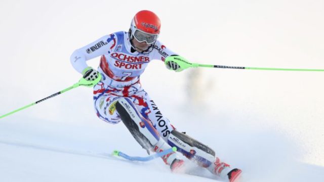 362218_petra vlhova 1 676x453.jpg
