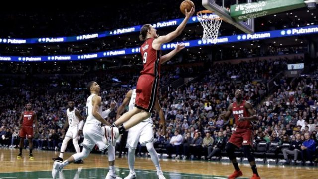 362267_kelly olynyk 9 676x424.jpg
