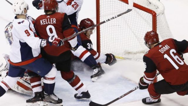 362437_capitals_coyotes_hockey_01002 3a49aca35a024ff48d5c8810224a0e67 676x417.jpg