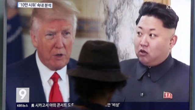 362441_trump_kim2 676x446.jpg