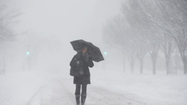 362720_big_snowstorm 26d21a400a444f86a0c251c2faf6a326 676x445.jpg