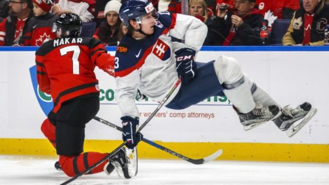 362747_cale makar samuel bucek 676x436.jpg