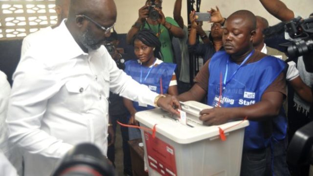 362823_liberia_election_75766 3832c3b4dd2744ffb9845400728f6feb 676x451.jpg