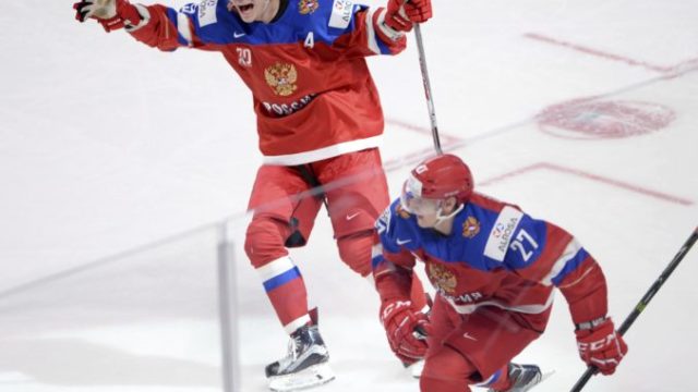 362843_world_junior_sweden_russia_hockey_48956 f5a22ebf124345589170b74830214b47 676x506.jpg