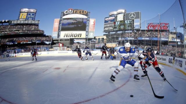 363125_winter_classic_hockey_57288 5338d66115b4436bb9473cd513587a28 676x451.jpg