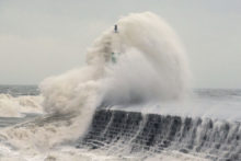 363251_britain_europe_storm_34630 327d618c85564320aeda0a0e7f913dba 676x451.jpg