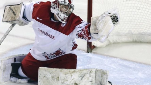 363396_canada_world_juniors_canada_denmark_hockey_40123 2a4739b3e4db4ab690229c7becc83318 676x479.jpg