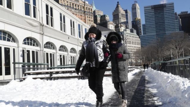 363665_winter_weather_new_york_city_46291 e0f0aa2073404c59bb622a0c9fded82b 676x474.jpg