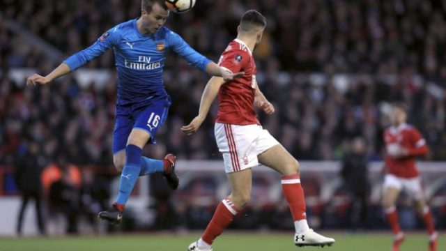 363705_rob holding ben brereton 676x459.jpg