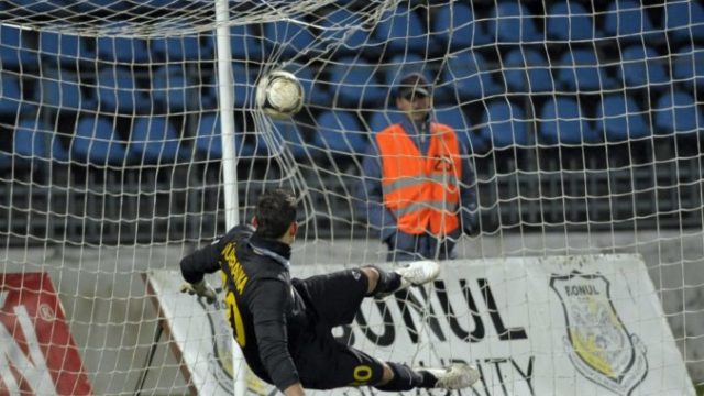 363891_martin dubravka 676x488.jpg