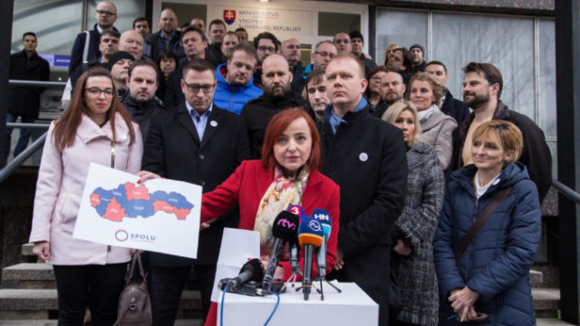 364016_zalozenie strany spolu 676x451.jpg