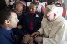364710_aptopix_chile_pope_24994 cbe576cd4a3b49e699adee07898b1400 676x442.jpg