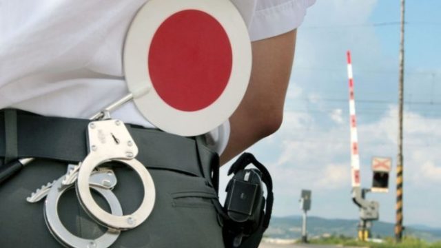 365059_policia 676x450.jpg