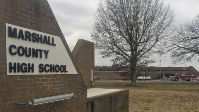 365299_school_shooting_kentucky_72864 4ee175ad18d540d99804bef6e9c0c0ea 676x428.jpg