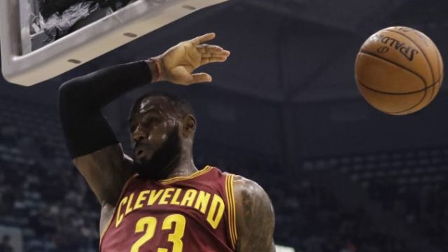 365539_lebron james 1 676x518.jpg