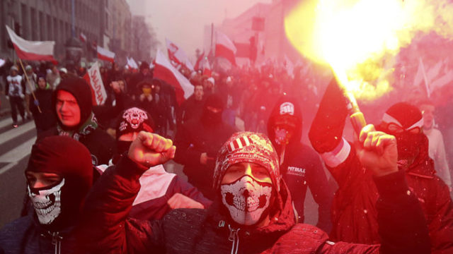 365571_poland_neo_nazis_58513 16003c3c3fd848ee9952cee6648f58b0 676x516.jpg