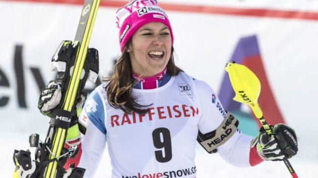 365584_wendy holdenerova 676x451.jpg