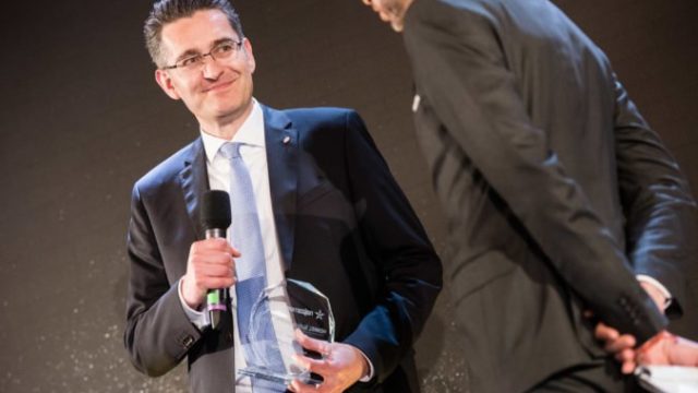 365984_henkel slovensko_najzamestnavatel_christian schulz 676x451.jpg