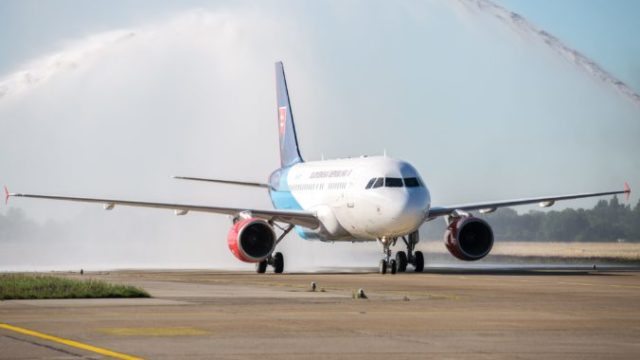 366120_vladny special airbus a319 676x451.jpg