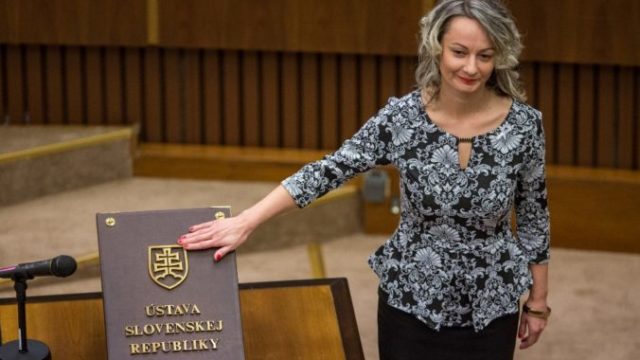 366139_sona 676x451.jpg