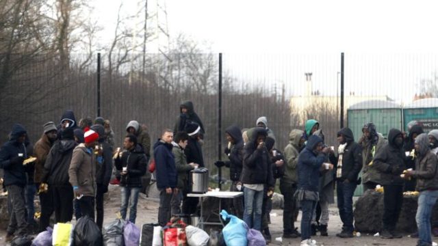 366272_europe_france_migrants_62746 52c7d847c9d0493586d0343ffecea208 676x451.jpg