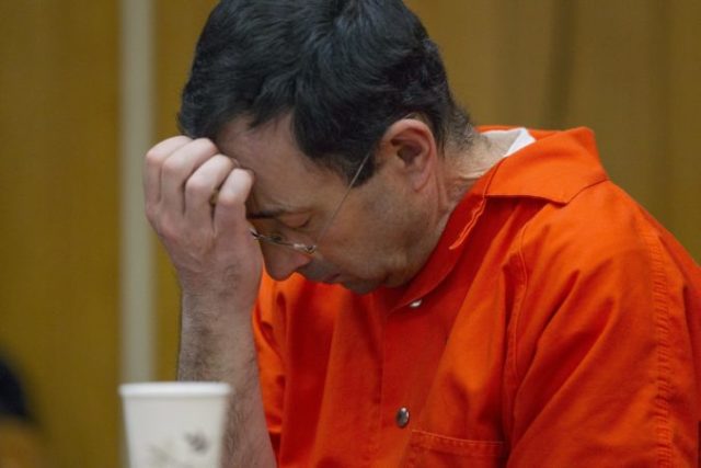 366294_larry nassal 676x451.jpg