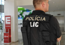 366510_policia 2 676x466.jpg