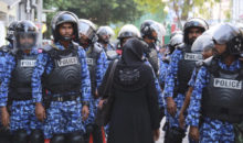 366556_maldives_prisoners_93788 91f45bd2d6a84a7faf5de6020bfcef78 676x399.jpg