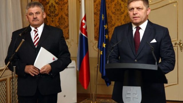 367558_jan richter robert fico 676x470.jpg