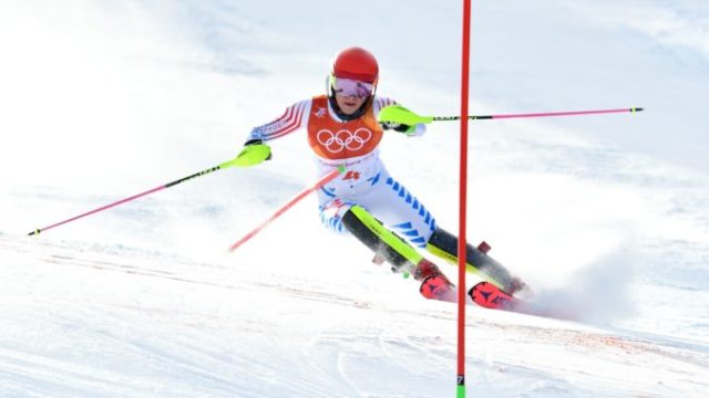 367663_mikaela shiffrinova 4 676x475.jpg