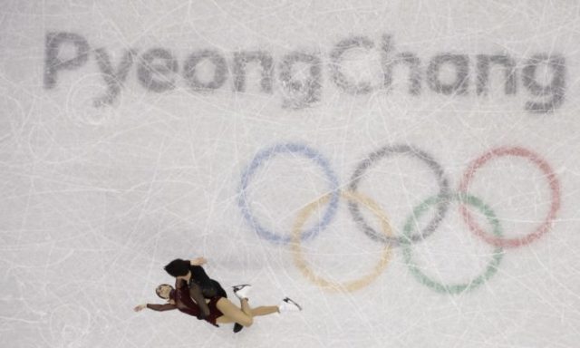 368006_tessa virtueova scott moir 676x406.jpg