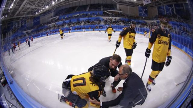 368063_christian ehrhoff 676x451.jpg