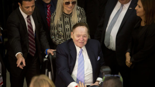 368417_sheldon adelson 676x451.jpg