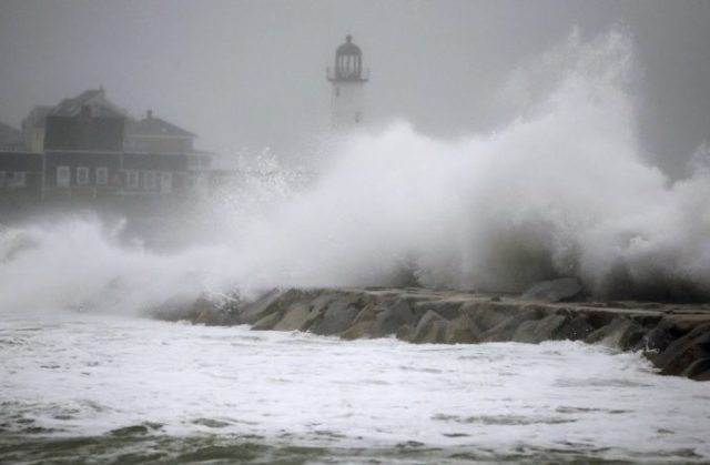 368978_aptopix_coastal_storm_80375 363167c2b263424fa3a5107d4b7d1cb0 676x443.jpg